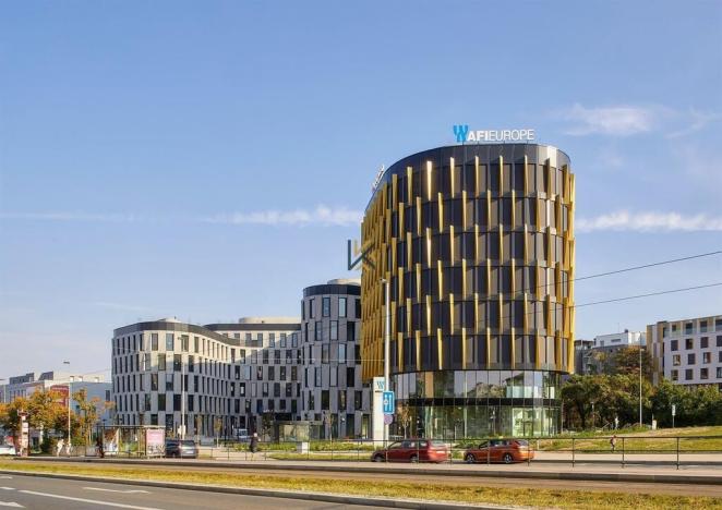 Pronájem kanceláře, Praha, Kladenská, 235 m2