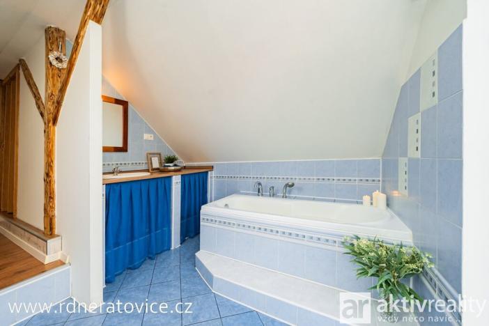 Prodej rodinného domu, Neratovice, Masarykova, 228 m2