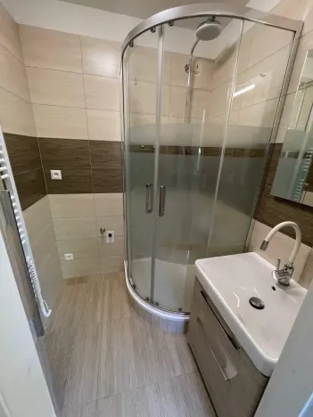 Prodej bytu 4+1, Rožnov pod Radhoštěm, Valašská, 90 m2