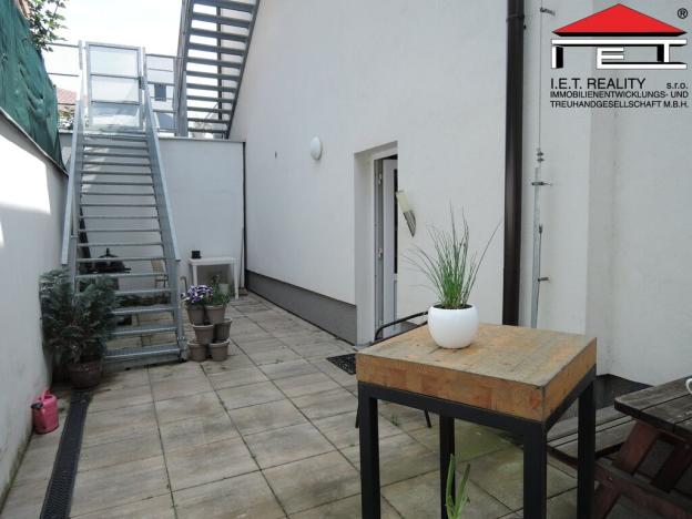 Prodej bytu 2+kk, Praha - Lochkov, Cementářská, 45 m2