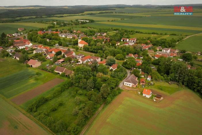 Prodej rodinného domu, Břežany, 175 m2