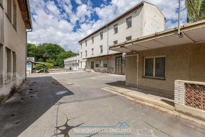 Pronájem výrobních prostor, Hrušovany nad Jevišovkou, Rudé armády, 12000 m2