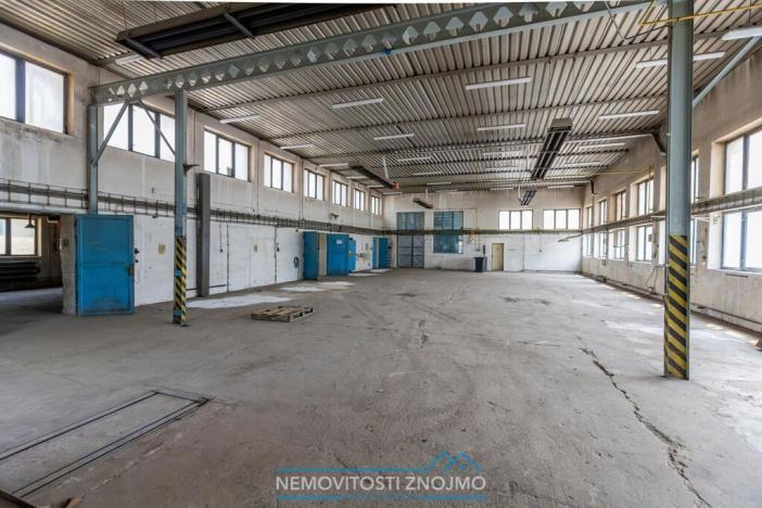 Pronájem výrobních prostor, Hrušovany nad Jevišovkou, Rudé armády, 12000 m2