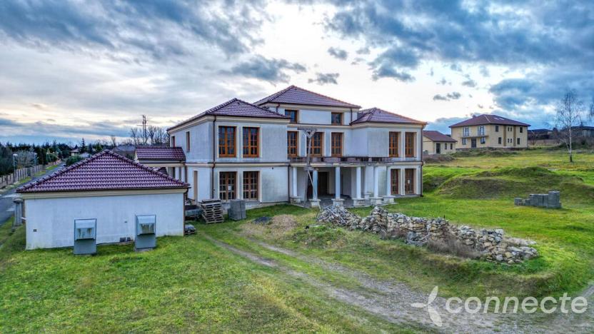Prodej rodinného domu, Žatec - Bezděkov, 697 m2