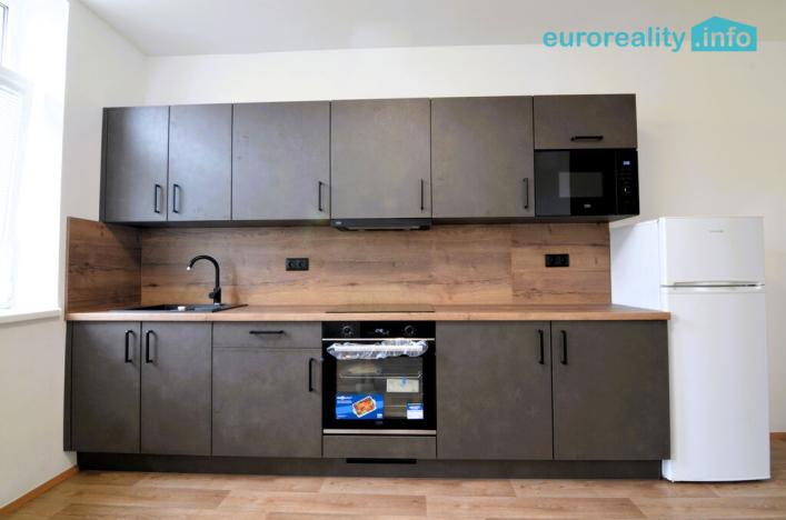 Pronájem bytu 2+kk, Česká Lípa, Svojsíkova stezka, 62 m2