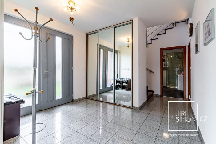 Prodej rodinného domu, Horky nad Jizerou, 208 m2