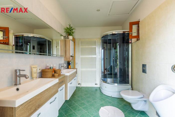 Prodej rodinného domu, Kostelec nad Labem - Jiřice, K Paterům, 290 m2