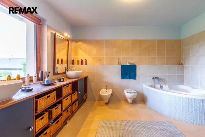 Prodej rodinného domu, Kostelec nad Labem - Jiřice, K Paterům, 290 m2