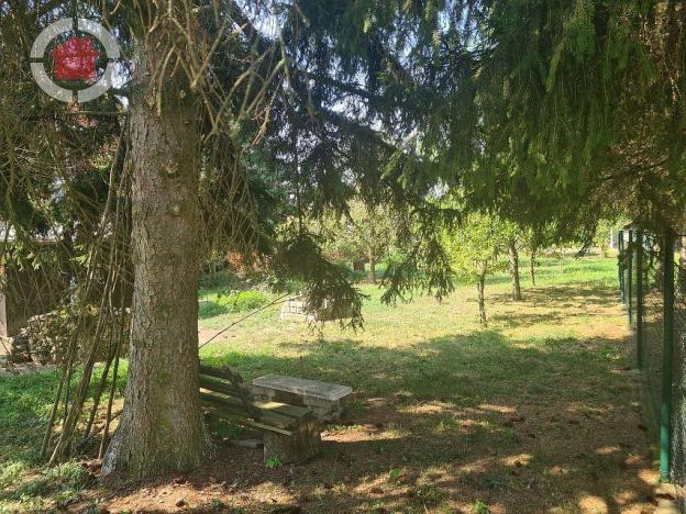 Prodej pozemku, Louka, 389 m2