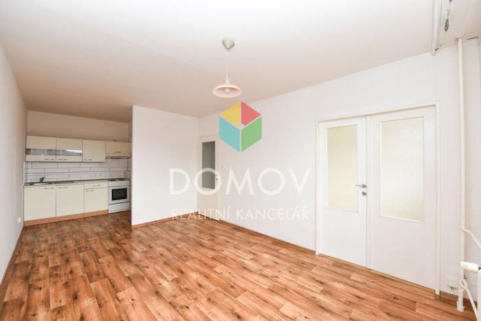 Prodej bytu 2+kk, Králův Dvůr, Nad Stadionem, 38 m2