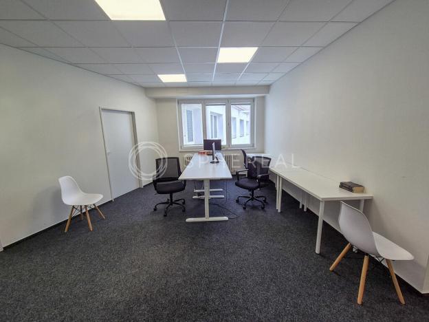 Pronájem kanceláře, Brno - Brno-město, Rašínova, 90 m2