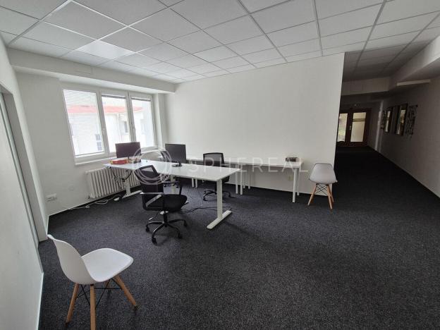 Pronájem kanceláře, Brno - Brno-město, Rašínova, 90 m2