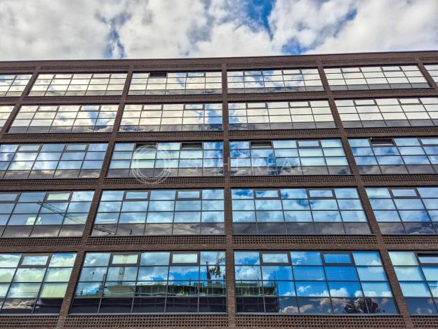 Pronájem kanceláře, Brno - Trnitá, Škrobárenská, 1233 m2