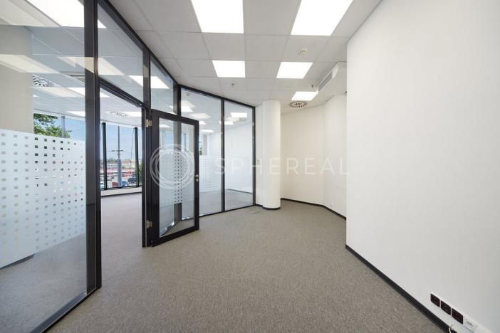 Pronájem obchodního prostoru, Brno - Brno-město, Benešova, 191 m2