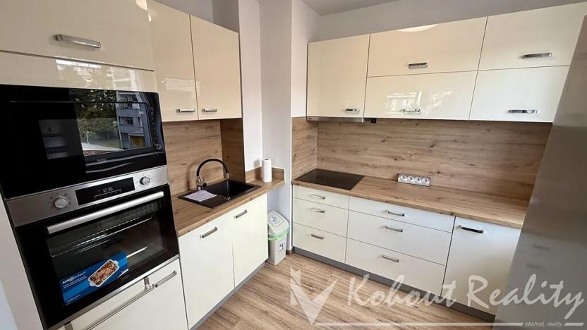 Pronájem bytu 2+kk, Praha - Žižkov, Habrová, 45 m2