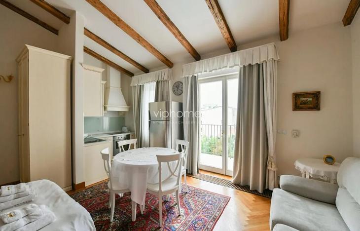 Pronájem bytu 1+kk, Praha - Vinohrady, Italská, 49 m2
