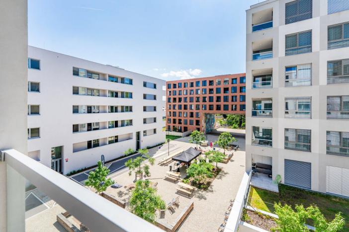 Pronájem bytu 2+kk, Praha - Vysočany, Odkolkova, 52 m2