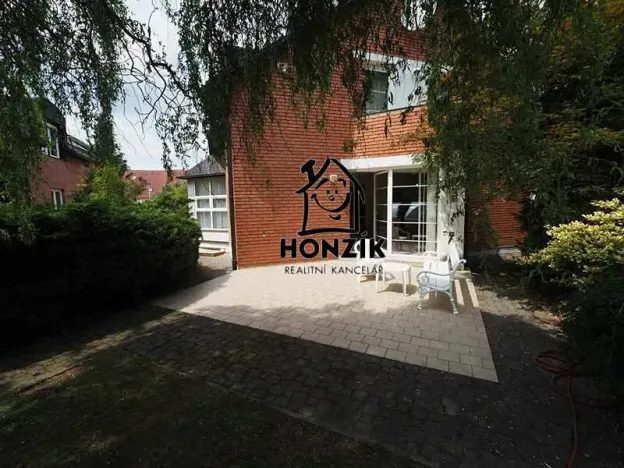 Prodej rodinného domu, Praha - Uhříněves, Úpská, 324 m2