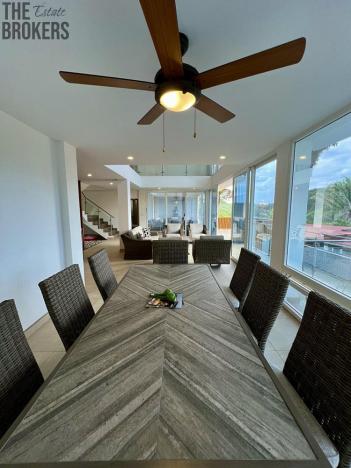 Prodej rodinného domu, Coxen Hole, Roatán, Honduras, 325 m2