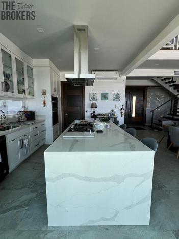 Prodej rodinného domu, Coxen Hole, Roatán, Honduras, 371 m2