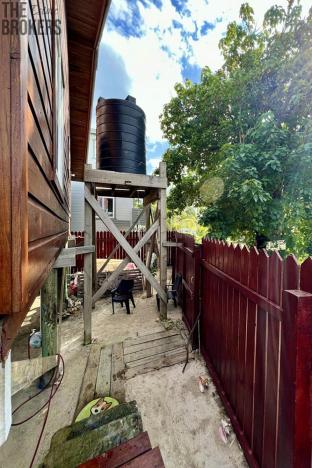 Prodej rodinného domu, Coxen Hole, Roatán, Honduras, 139 m2