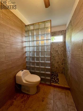 Prodej rodinného domu, Coxen Hole, Roatán, Honduras, 326 m2