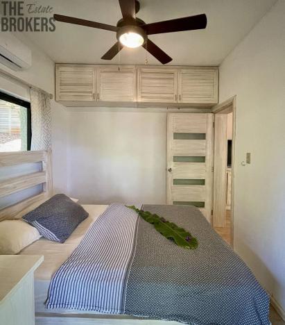 Prodej komerční, Coxen Hole, Roatán, Honduras, 304 m2