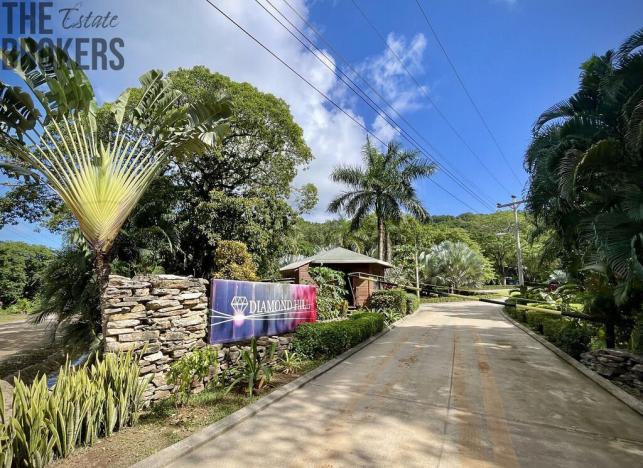 Prodej komerční, Coxen Hole, Roatán, Honduras, 304 m2