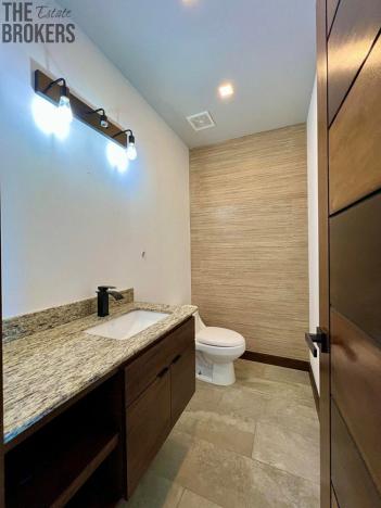 Prodej rodinného domu, Coxen Hole, Roatán, Honduras, 1452 m2