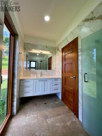 Prodej rodinného domu, Coxen Hole, Roatán, Honduras, 201 m2