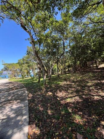 Prodej pozemku, Coxen Hole, Roatán, Honduras, 842 m2