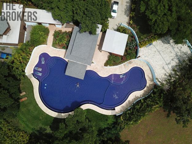 Prodej pozemku, Coxen Hole, Roatán, Honduras, 600 m2