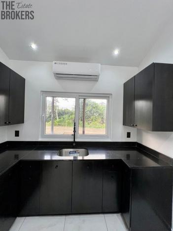 Prodej rodinného domu, Coxen Hole, Roatán, Honduras, 90 m2