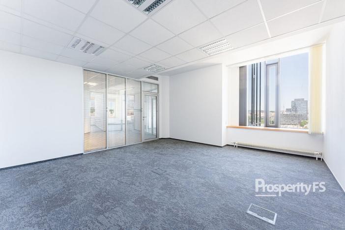 Pronájem kanceláře, Brno - Štýřice, Pražákova, 13 m2