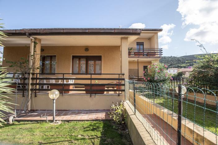 Prodej rodinného domu, Santa Maria Coghinas, Sardinie, Itálie, 450 m2