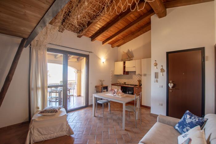 Prodej bytu 1+1, Badesi, Sardinie, Itálie, 50 m2