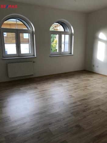 Prodej bytu 2+1, Mariánské Lázně, Družstevní, 75 m2