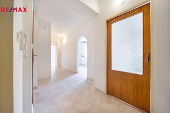 Prodej bytu 2+1, Mariánské Lázně, Družstevní, 75 m2