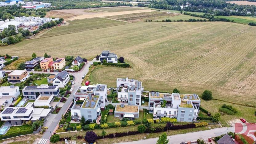 Prodej bytu 4+kk, Praha - Uhříněves, V bytovkách, 116 m2