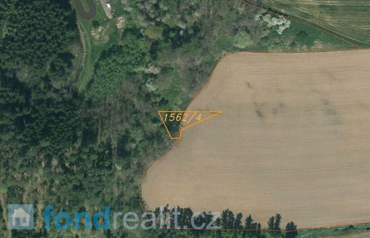 Prodej pole, Dražice, 4492 m2