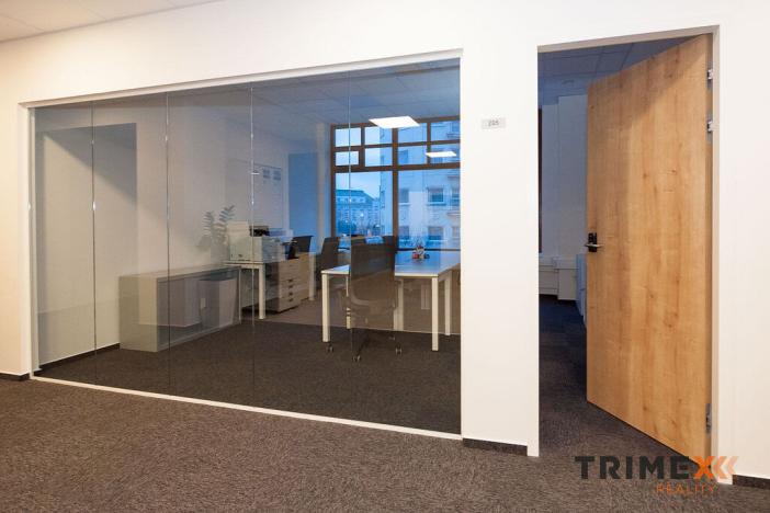 Pronájem kanceláře, Ostrava - Moravská Ostrava, 28. října, 340 m2