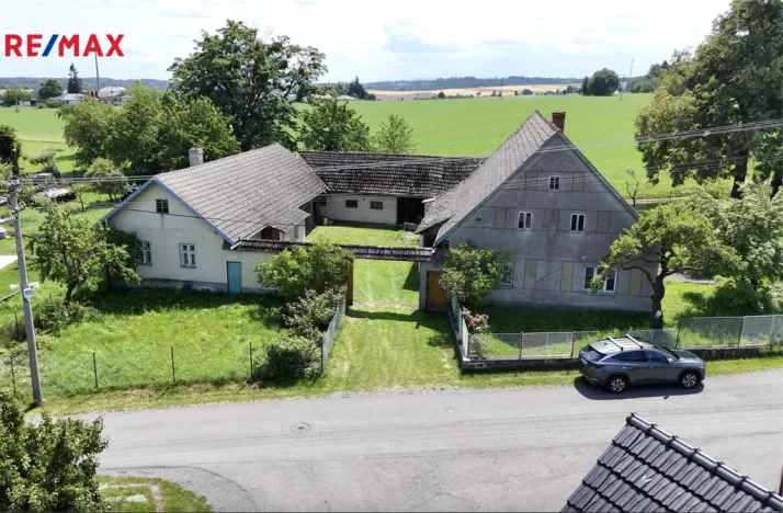 Prodej rodinného domu, Spálov, 230 m2