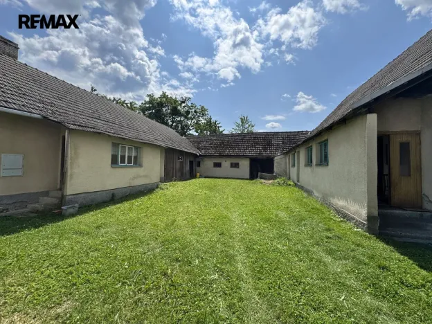 Prodej rodinného domu, Spálov, 230 m2