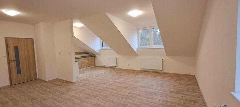 Pronájem bytu 2+kk, Peruc, U Koupaliště, 59 m2