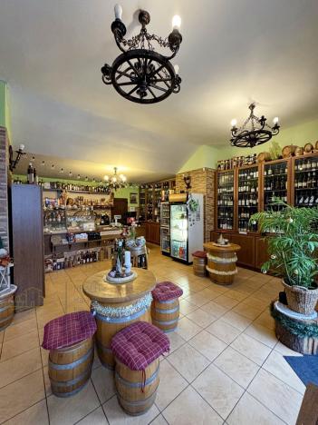 Pronájem restaurace, Turnov, náměstí Českého Ráje, 120 m2