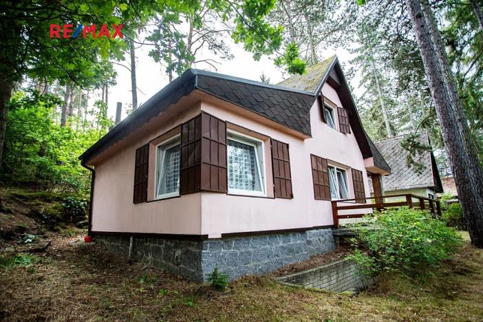 Prodej chaty, Jesenice, U Velkého rybníka, 67 m2