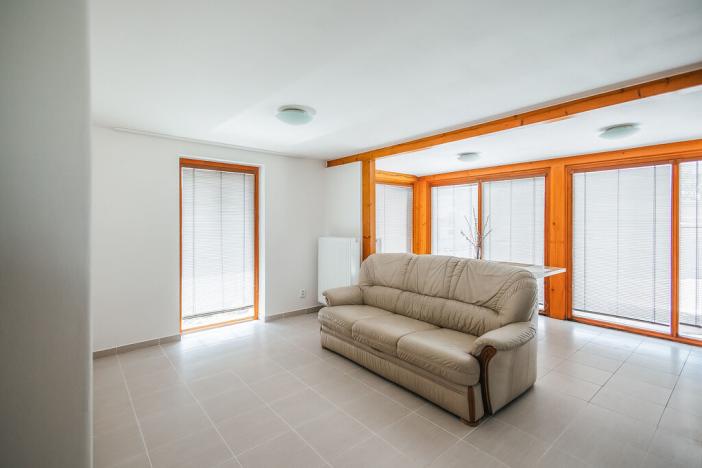 Prodej rodinného domu, Babice, Starobabická, 200 m2