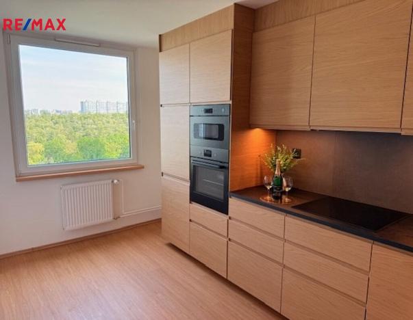 Prodej bytu 3+1, Praha - Modřany, Pertoldova, 78 m2
