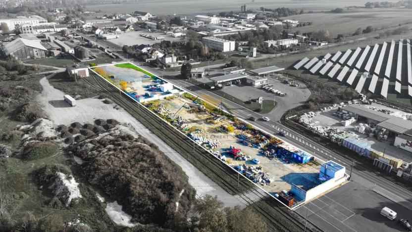 Prodej komerčního pozemku, Hrušovany nad Jevišovkou, Nádražní, 8399 m2