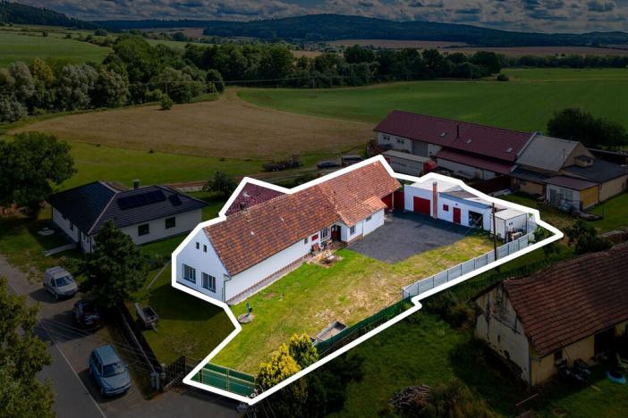 Prodej rodinného domu, Příchovice - Kucíny, 194 m2